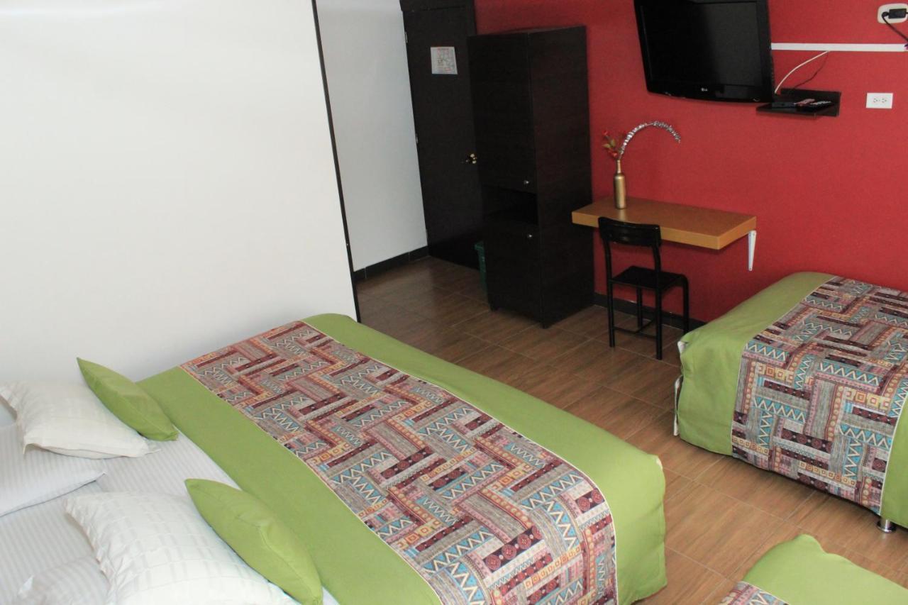 Hotel Cosmopolitan Bogotá Zewnętrze zdjęcie