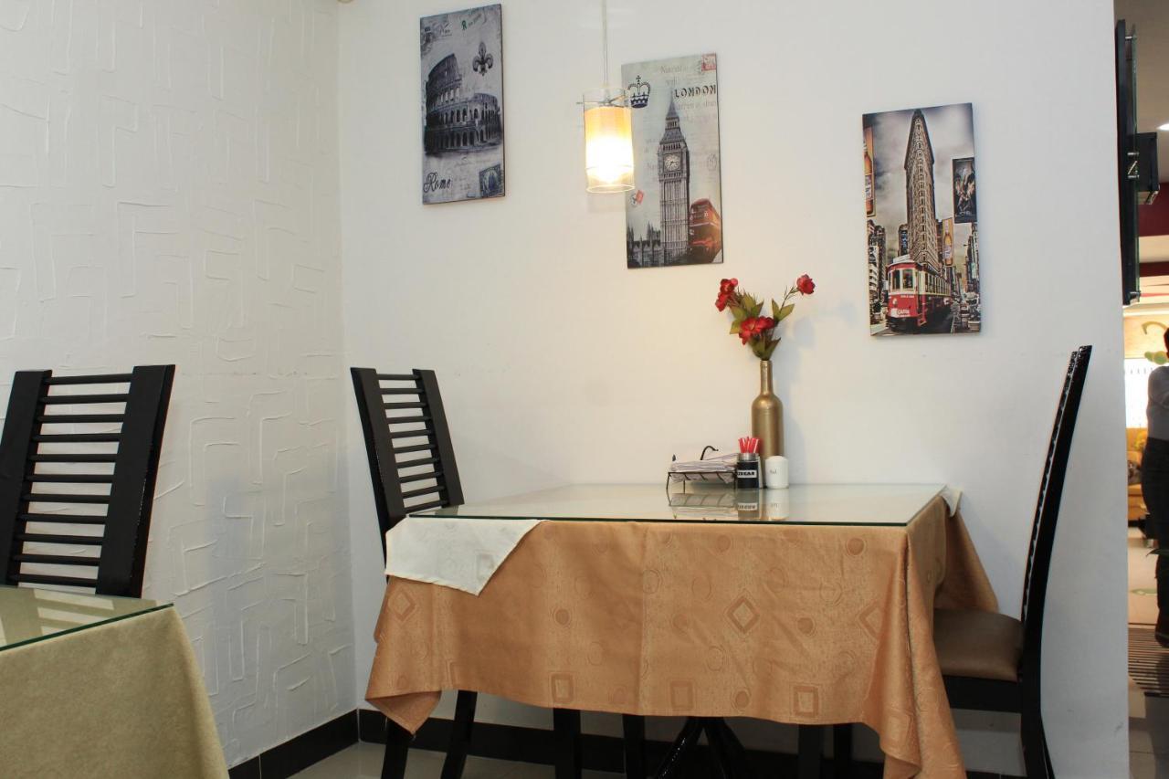 Hotel Cosmopolitan Bogotá Zewnętrze zdjęcie