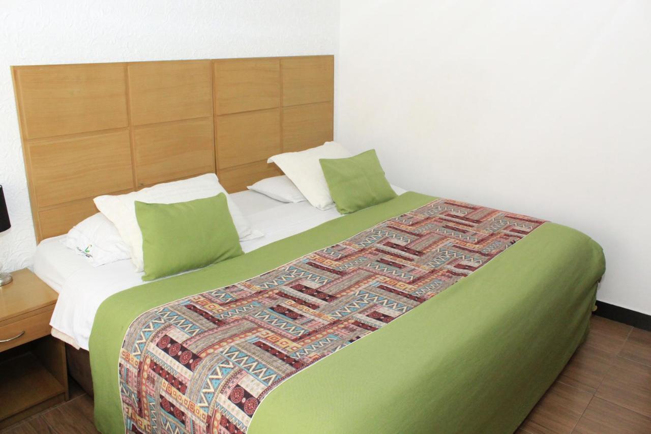 Hotel Cosmopolitan Bogotá Zewnętrze zdjęcie